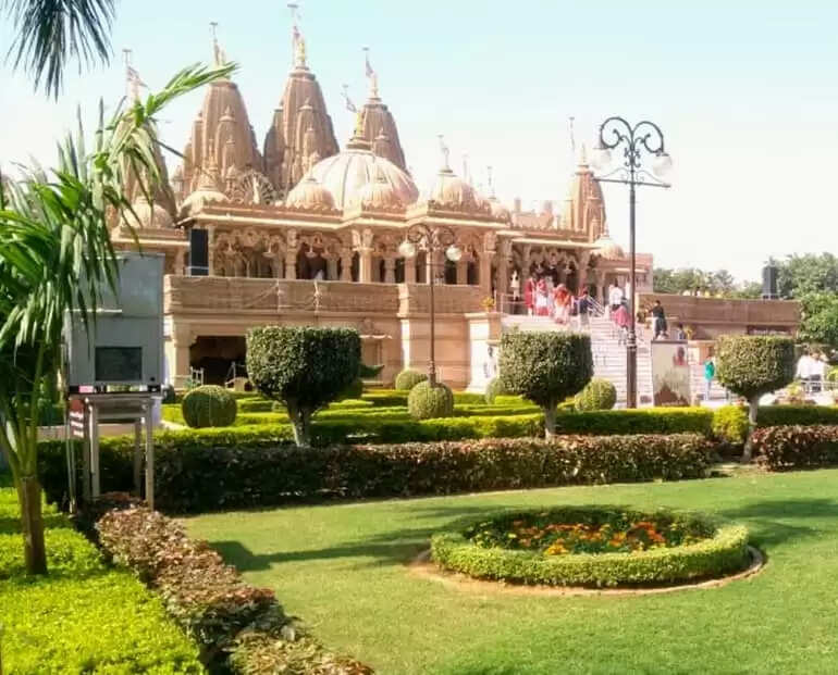 about jaipur akshardham temple, What is the history of Akshardham Temple in Jaipur, What is special about Akshardham Temple, Which God is in Akshardham Temple Jaipur, Is phone allowed in Akshardham Temple Jaipur