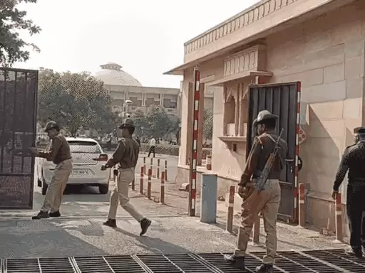 राजस्थान हाईकोर्ट को बम से उड़ाने की धमकी, धमकी भरा ईमेल मिलने के बाद पुलिस अलर्ट; डॉग स्क्वायड और BDS ने संभाला मोर्चा