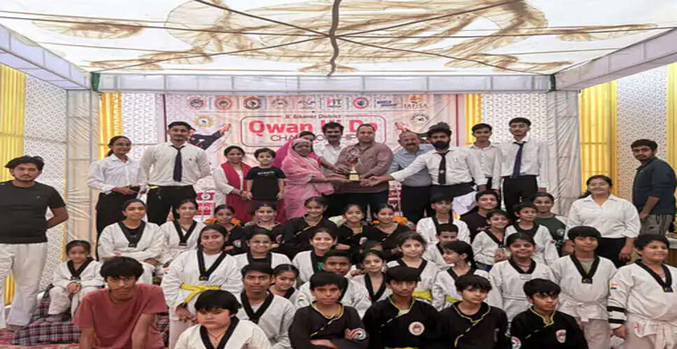 आठवीं जिला क्वानकिडो चैंपियनशिप में वैदिक एकेडमी रही अव्वल, विजेता खिलाड़ियों को किया सम्मानित
