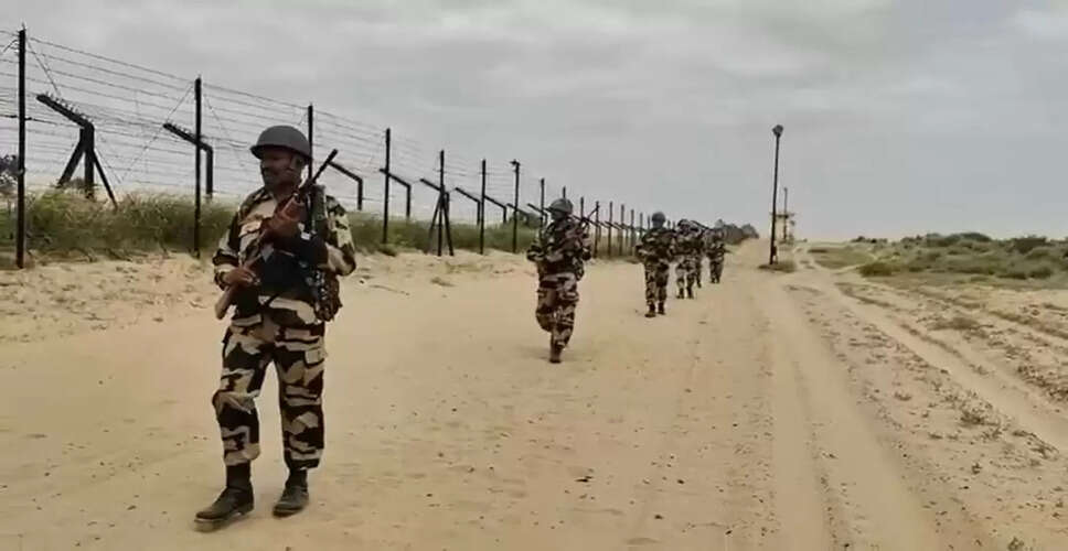 जैसलमेर: नए साल के जश्न के बीच BSF ने सीमा पार से घुसपैठ कर रहे पाकिस्तानी नागरिक को किया गिरफ्तार