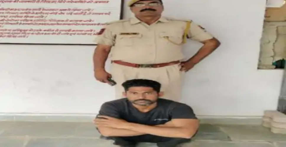 Sawai madhopur पुलिस ने अवैध मादक पदार्थ के साथ युवक को पकड़ा 