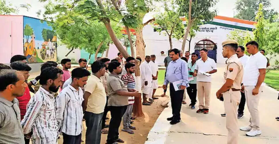 Tonk अपर जिला जज दिनेश जलुथरिया ने जेल का किया निरीक्षण