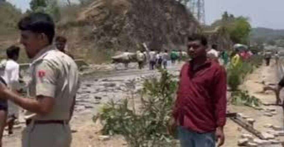 गोगुंदा-पिंडवाड़ा हाईवे पर भीषण सड़क हादसा, सास-दामाद की मौत, पोता गंभीर घायल