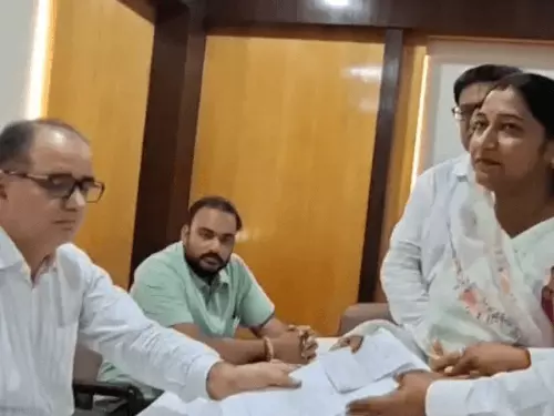 सीकर सभापति चुनाव से पहले कांग्रेस-भाजपा में क्रॉस वोटिंग का डर, डोटासरा के बयान से बढ़ी हलचल