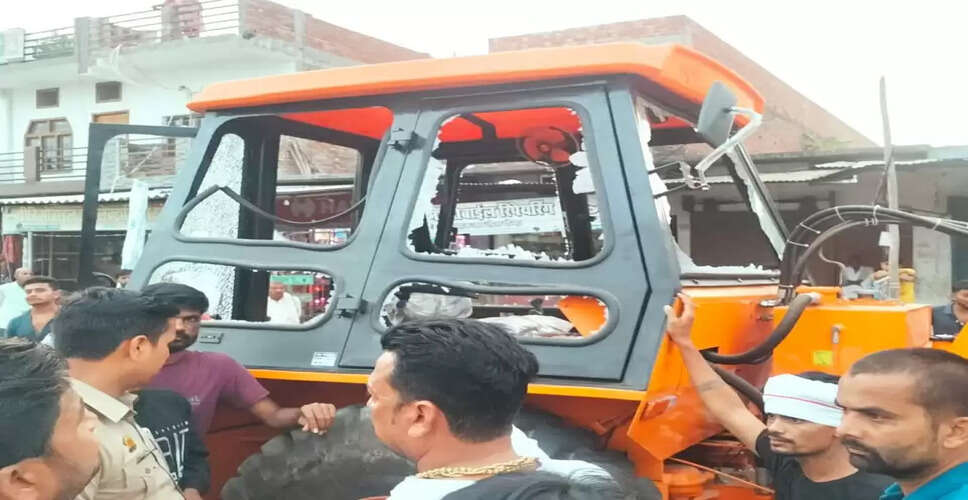 मानवता की मिसाल: क्रेन की टक्कर से घायल महिला को रोडवेज ड्राइवर ने गोद में उठाकर पहुंचाया अस्पताल