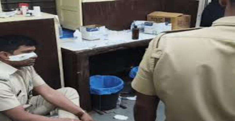 उदयपुर में सरपंच पर जानलेवा हमला: 7 आरोपी गिरफ्तार, तलवार और लाठियां बरामद