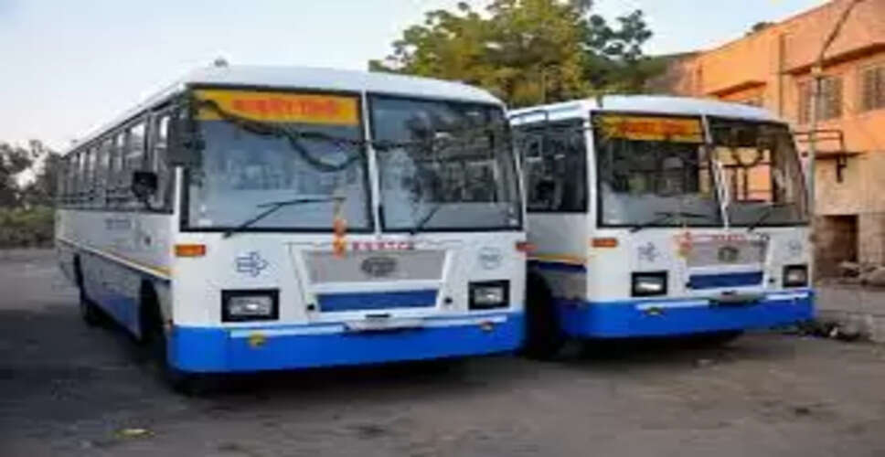 Karoli&nbsp;रोडवेज डिपो का डीजल पंप बंद, तीन माह से दूसरे डिपो पर निर्भर हैं बसें