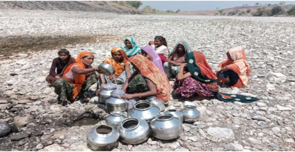 राजस्थान का 100 टापुओं वाला शहर लेकिन बूंद-बूंद के लिए तरसते लोग,&nbsp;नदी-तालाब के सूखने पर पलायन के लिए मजबूर लोग&nbsp;