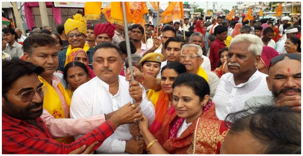 Tonk&nbsp;जोधपुरिया धाम में लक्की मेले में एक हजार पदयात्राओं ने लहराए झंडे