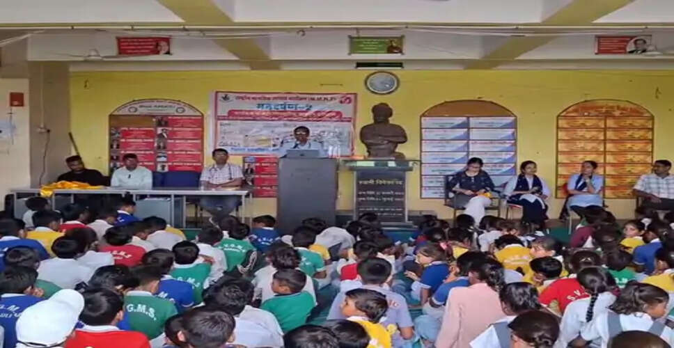 करौली में अंतरराष्ट्रीय युवा दिवस पर संगोष्ठी, &lsquo;युवा मन एवं मानसिक स्वास्थ्य&rsquo; पर हुई चर्चा