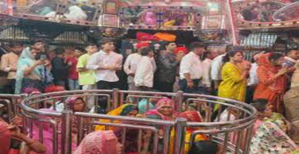 मेवाड़ के चारभुजानाथ मंदिर में फव्वारा सेवा शुरू, गर्मी में श्रद्धालुओं को राहत