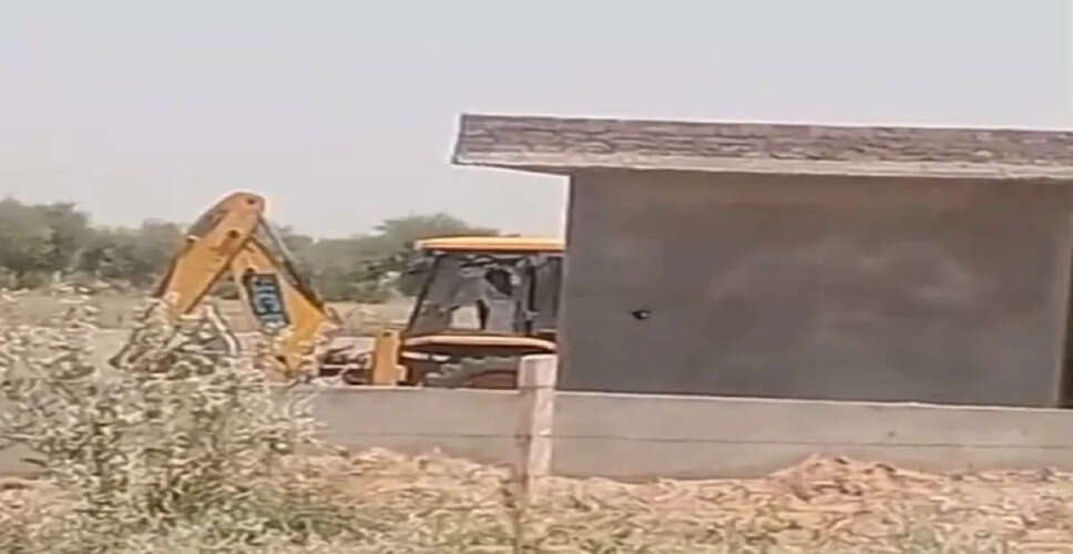 चूरू में न्यायालय के आदेश की अवहेलना का आरोप, कृषि भूमि पर जारी पेट्रोल पंप निर्माण