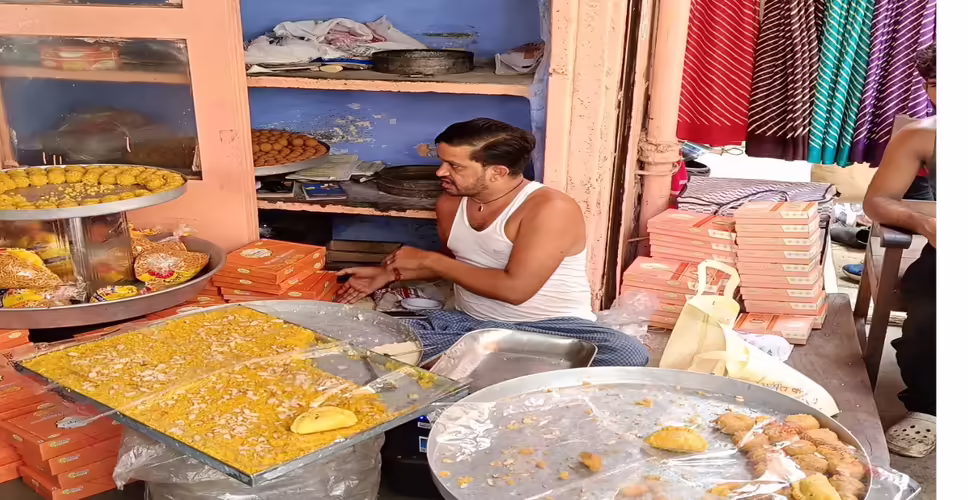 Jaipur की वो फेमस मिठाई जो रहती है US से लेकर आस्ट्रेलिया तक डिमांड में, 15 दिन तक नहीं होती खराब
