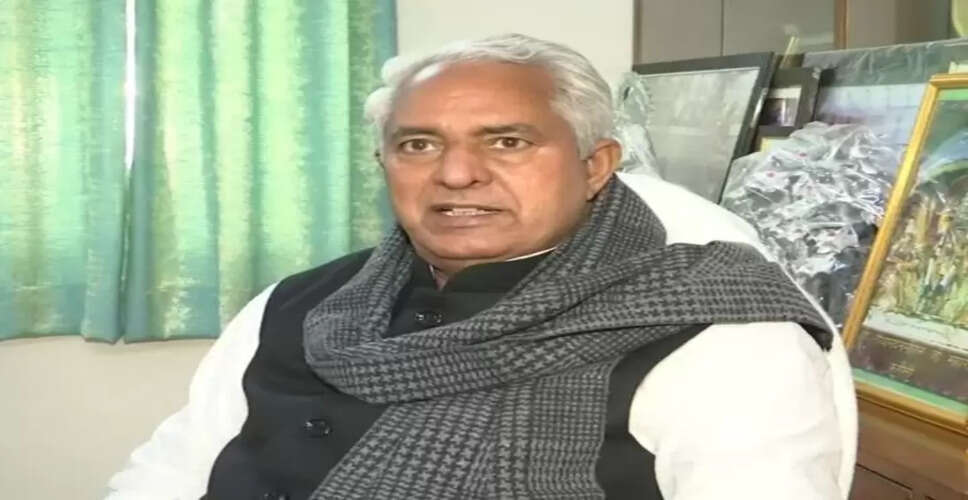 Rajasthan Politics: सीएम पद को लेकर चिकित्सा मंत्री परसादी लाल मीणा का बड़ा बयान, कहा-मैं चाहता हूं कि अशोक गहलोत ही मुख्यमंत्री बने रहें