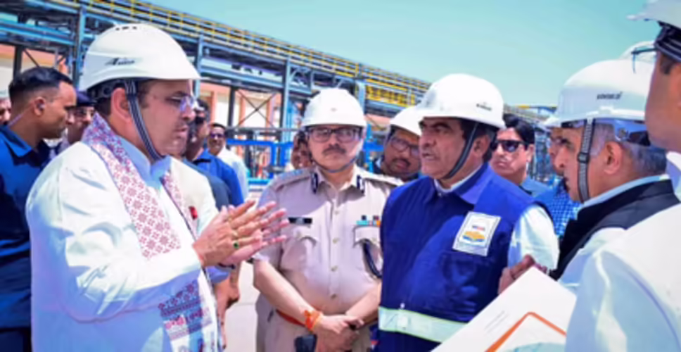 पचपदरा रिफाइनरी पहुंचे सीएम भजनलाल शर्मा, अग्निकांड की समीक्षा कर लिया जायजा