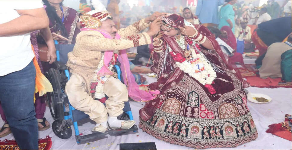 उदयपुर में नारायण सेवा संस्थान का सामूहिक विवाह: 51 दिव्यांग और जरूरतमंद जोड़े बने जीवनसाथी