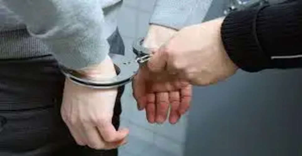 Udaipur 5 घंटे में पकड़ा गया उदयपुर में फायरिंग का आरोपी बेटी के प्रेम प्रसंग को लेकर चल रहा था विवाद, 5 गिरफ्तार