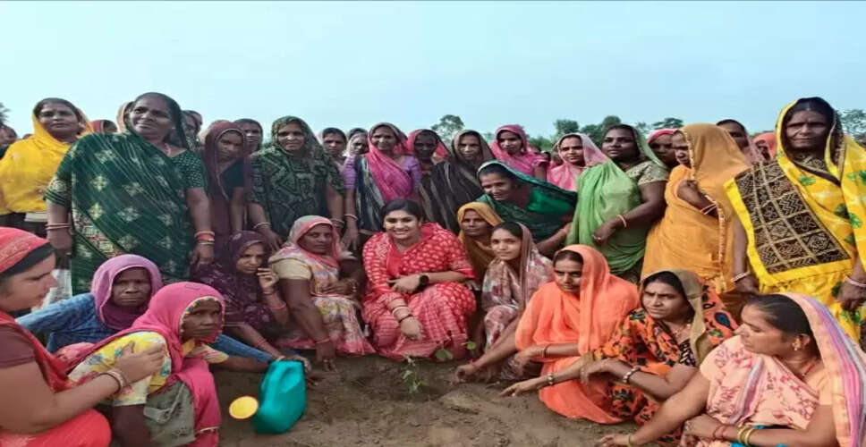 Rajsamand विधायक दीप्ति माहेश्वरी ने गारियावास में किया पौधारोपण