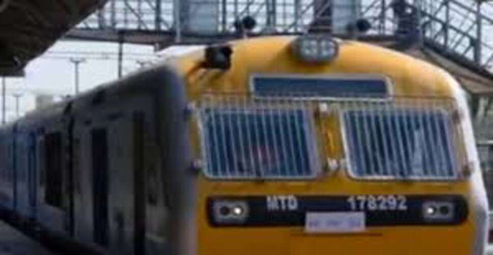 यात्रियों को राहत: भगत की कोठी&ndash;चेन्नई सुपरफास्ट एक्सप्रेस का मोदरान स्टेशन पर ठहराव शुरू