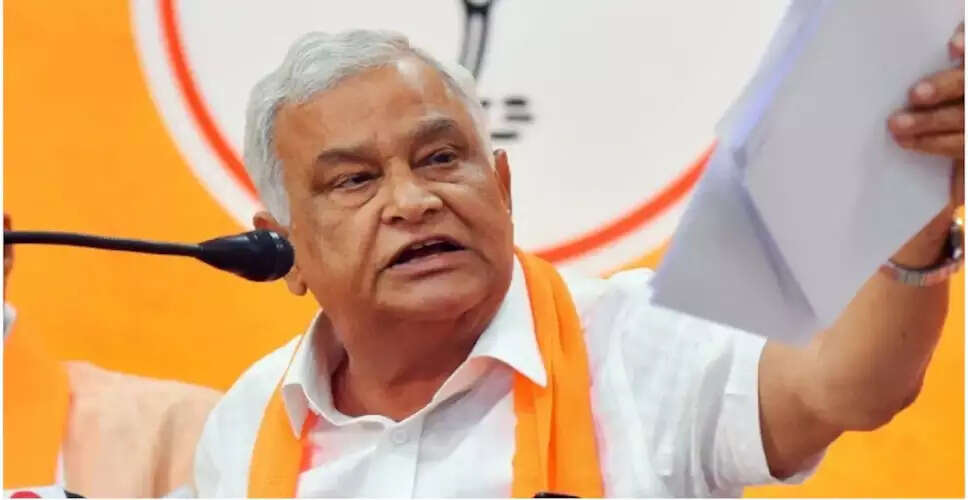 राजस्थान में&nbsp;दिनदहाड़े नाई की दुकान में घुसकर युवक को उतारा मौत के घाट, मामले में सामने आया&nbsp;प्रेम प्रसंग का एंगल&nbsp;