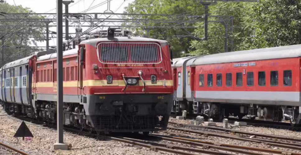 गर्मियों की भीड़ में राहत देने आ रही जयपुर से नई स्पेशल ट्रेन, जानिए किस तारीख से चलेगी और कौन-कौन से स्टेशनों पर रुकेगी