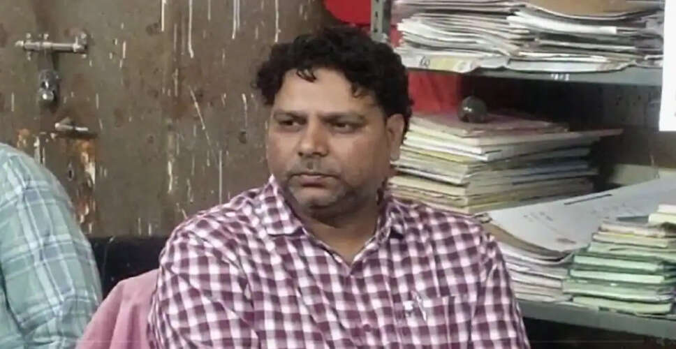 जयपुर में ACB की बड़ी कार्रवाई, PWD के XEN और दलाल 33 लाख की रिश्वत लेते रंगे हाथ गिरफ्तार