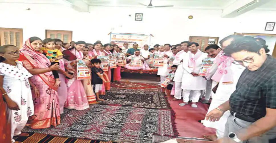 ग्रामीण क्षेत्रों में कथा आयोजनों से धर्म और संस्कारों की चेतना जागृत होती है: संत दिग्विजयराम महाराज