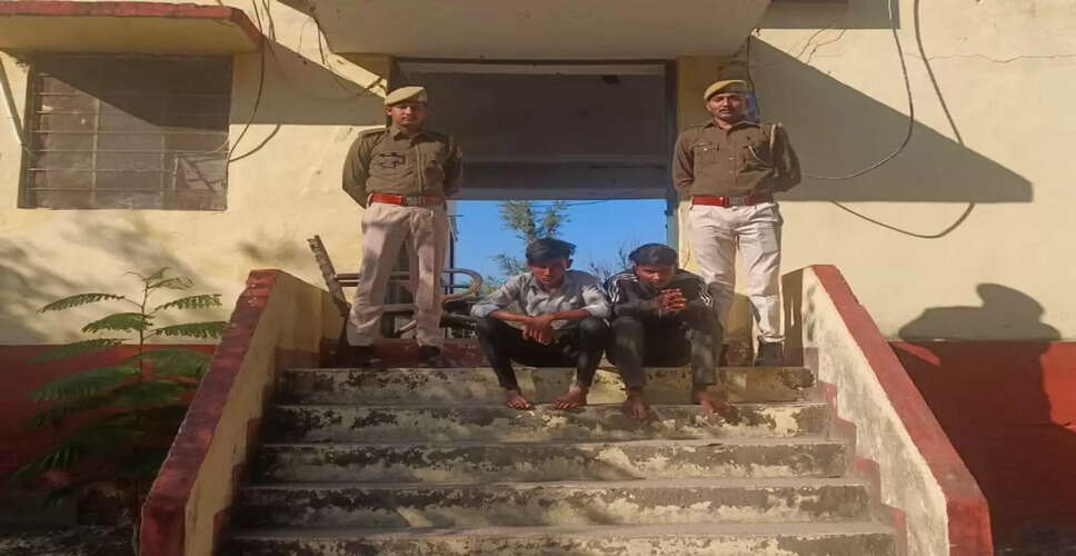 सरोदा गांव में चाकूबाजी के मामले में दो आरोपी गिरफ्तार:गाली-गलौज करने से रोकने पर किया था हमला, पूछताछ जारी