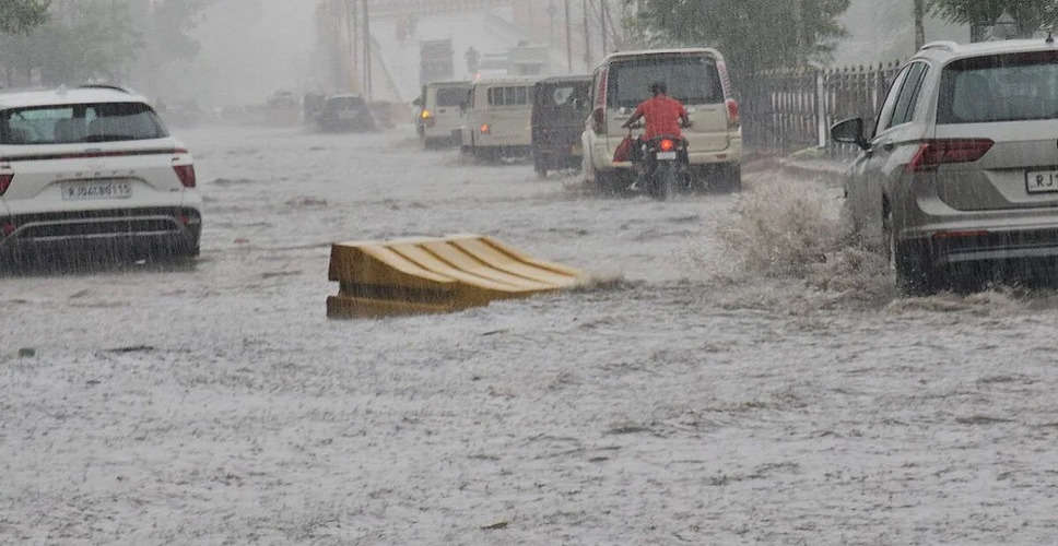 Dungarpur जिले में तीसरे दिन रुक-रुककर हो रही बारिश, 8 इंच बरसात