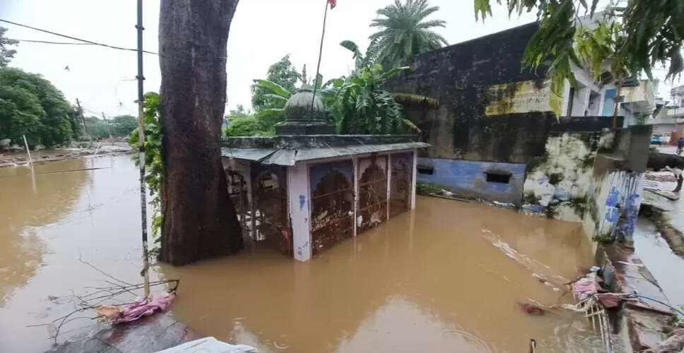 Karoli&nbsp;बाढ़ जैसे हालात, शहर की निचली बस्तियां हुई जलमग्न