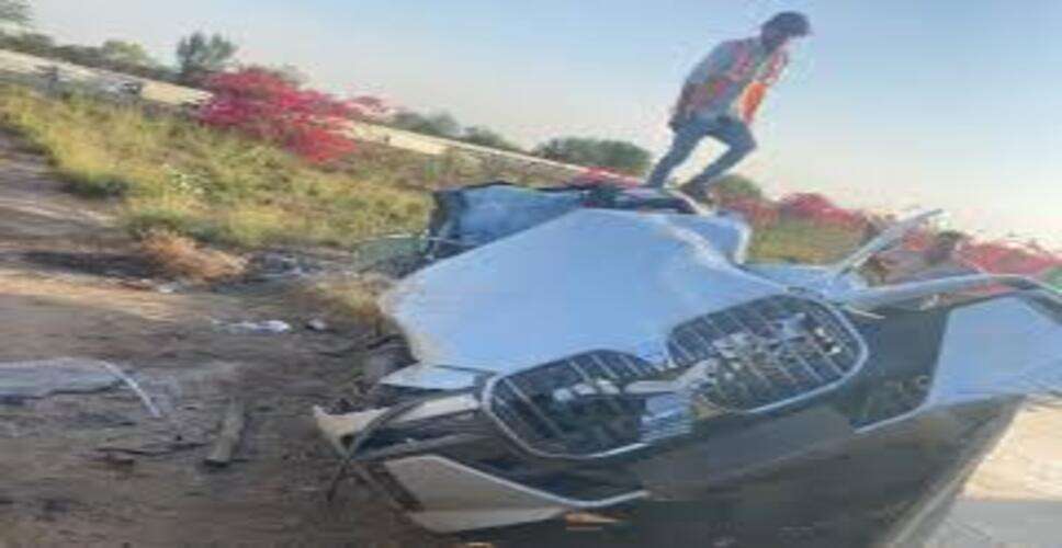 अलवर में BMW कार पलटी, शकुन ग्रुप के MD वल्लभ माहेश्वरी की मौत