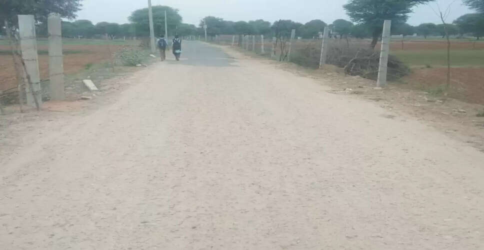 Karoli&nbsp;दो साल बाद भी ग्रिड स्टेशन का काम अधूरा,&nbsp; ग्रामीण परेशान