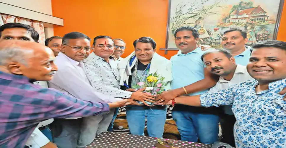 Bhilwara उत्कृष्ट कार्य के लिए समाज सेवी सिंघवी को सम्मानित किया