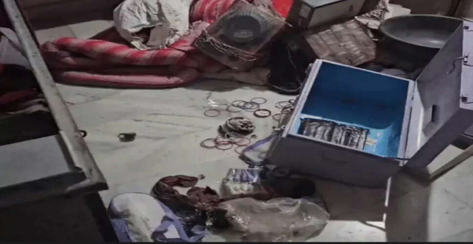 बाड़मेर में बंद मकान में चोरी, तीन चोर सीसीटीवी में कैद