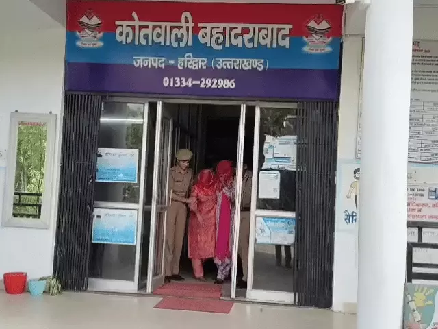 हरिद्वार में भरतपुर का युवक लुटेरी दुल्हन के साथ गिरफ्तार, शादी के दिन ही कैश और ज्वेलरी लेकर भागी थी महिला; 5 आरोपी पकड़े