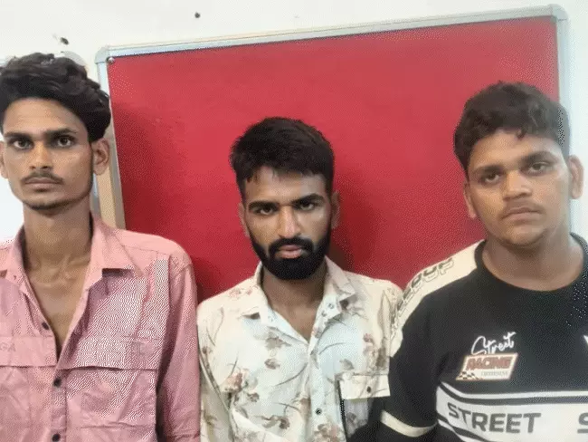 जयपुर में ज्वेलर लूटकांड में बड़ी कार्रवाई, तीन और आरोपी गिरफ्तार; कोर्ट ने 5 दिन की पुलिस रिमांड पर भेजा