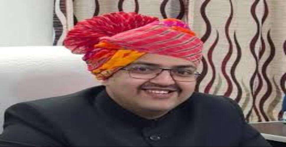 श्रीगंगानगर के नए जिला कलेक्टर बने डॉ. अमित यादव, संभाला पदभार