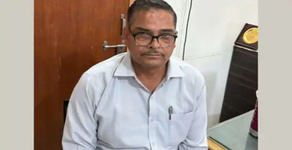 कृषि लाइसेंस सत्यापन के लिए रिश्वत मांगने का आरोप, तत्कालीन संयुक्त निदेशक ACB के शिकंजे में; घूस नहीं देने पर लाइसेंस निरस्त करने की धमकी