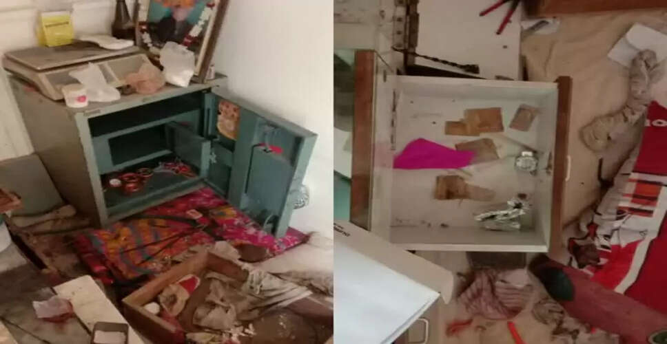 Rajasthan Breaking News: बीकानेर में चोरो के हौसले बुलंद, दो ज्वैलर्स की दुकान पर बोला धावा