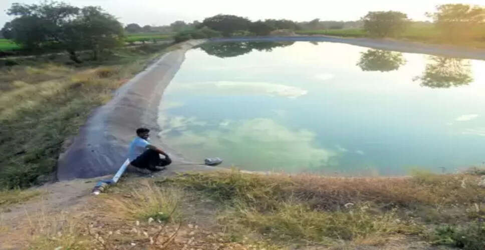 Jaisalmer आगोर में तालाब की जमीन का पंजीयन नहीं होने पर लोगो ने सरकार से मांगा जवाब