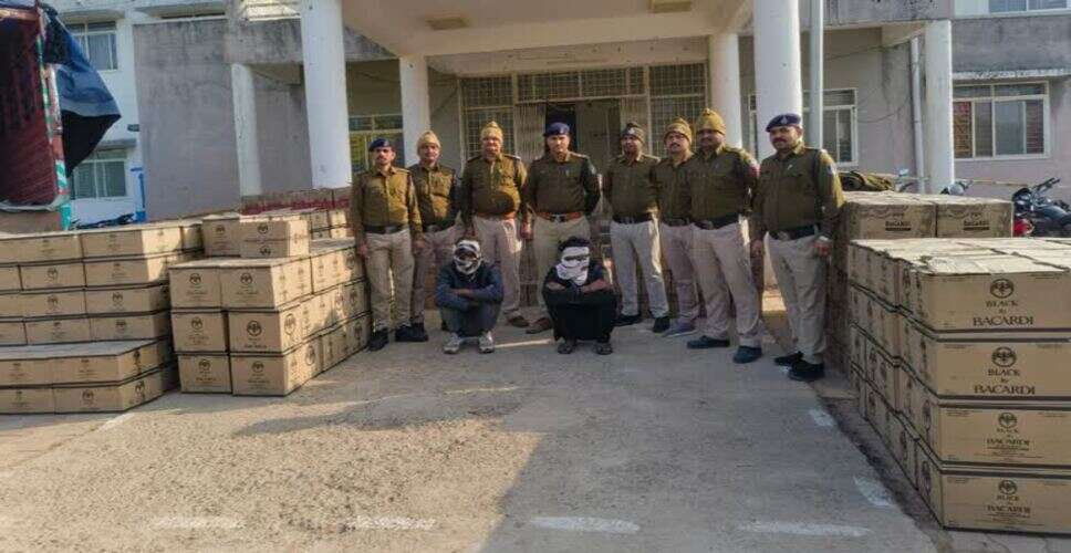 नाथद्वारा में पुलिस की बड़ी कार्रवाई, 25 लाख की अवैध शराब जब्त; दो तस्कर गिरफ्तार