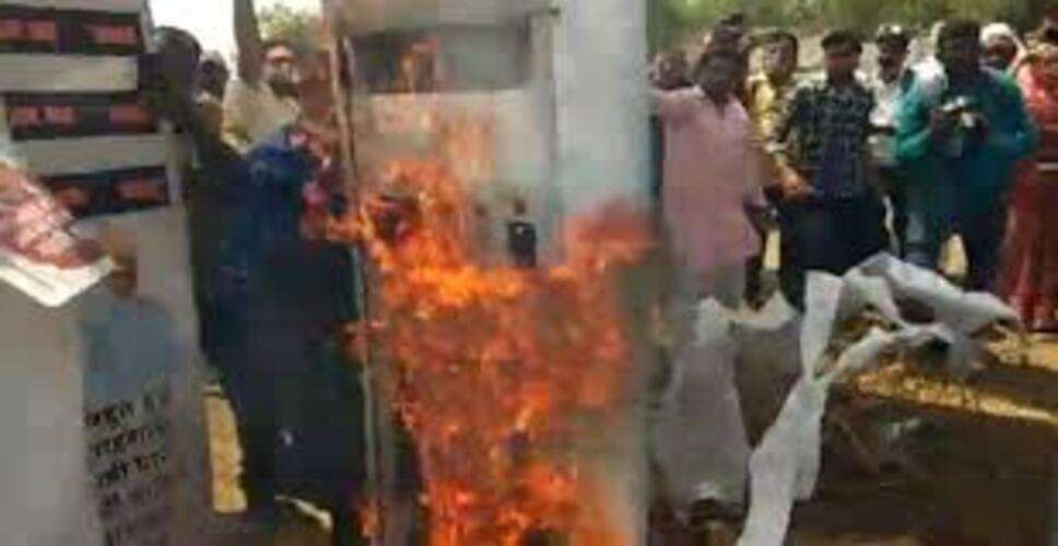 बीकानेर में कांग्रेस का &lsquo;मटका फोड़ प्रदर्शन&rsquo; आज, महंगाई और जल संकट को लेकर सरकार के खिलाफ होगा विरोध