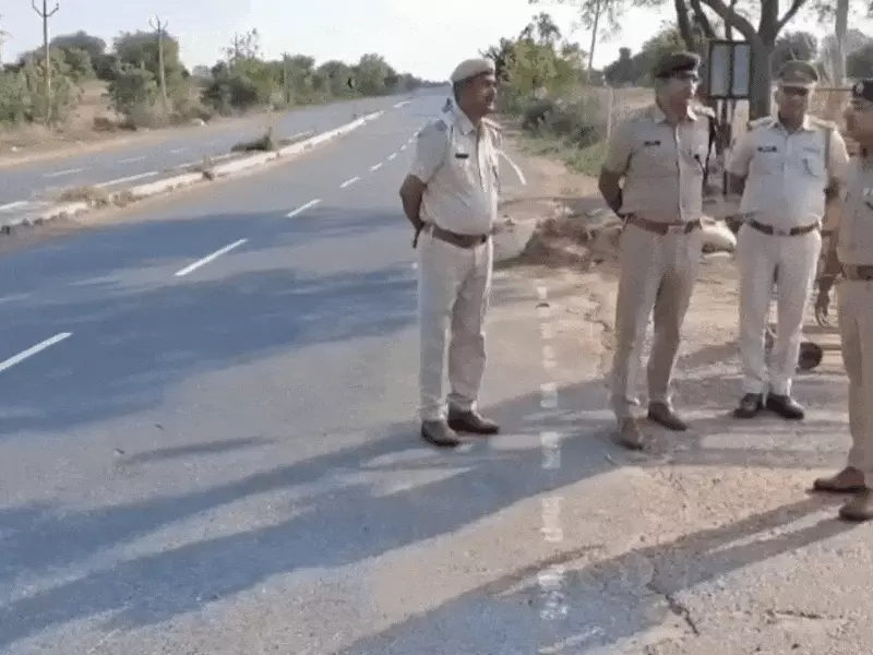 जॉइन करते ही एक्शन में SP कावेंद्र सिंह सागर, थानों और बॉर्डर नाकों का किया निरीक्षण