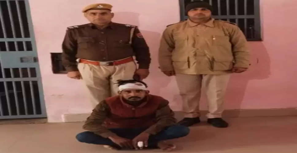 Alwar में पुलिस ने लोडेड पिस्टल के साथ हिस्ट्रीशीटर समेत 8 लोगों को किया गिरफ्तार