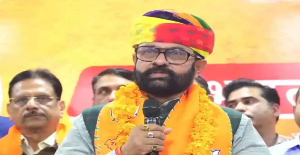 पूर्व मंत्री महेंद्रजीत सिंह मालवीय के 3 ठिकानों पर ACB ने रेड, मालवीय ने जताई आपत्ति