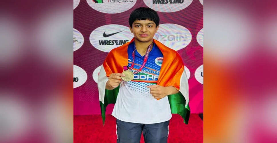 भीलवाड़ा की बेटी ने रेसलिंग मैट पर लहराया भारत का परचम, कजाकिस्तान की चैंपियन को हराकर जीता तीसरा गोल्ड