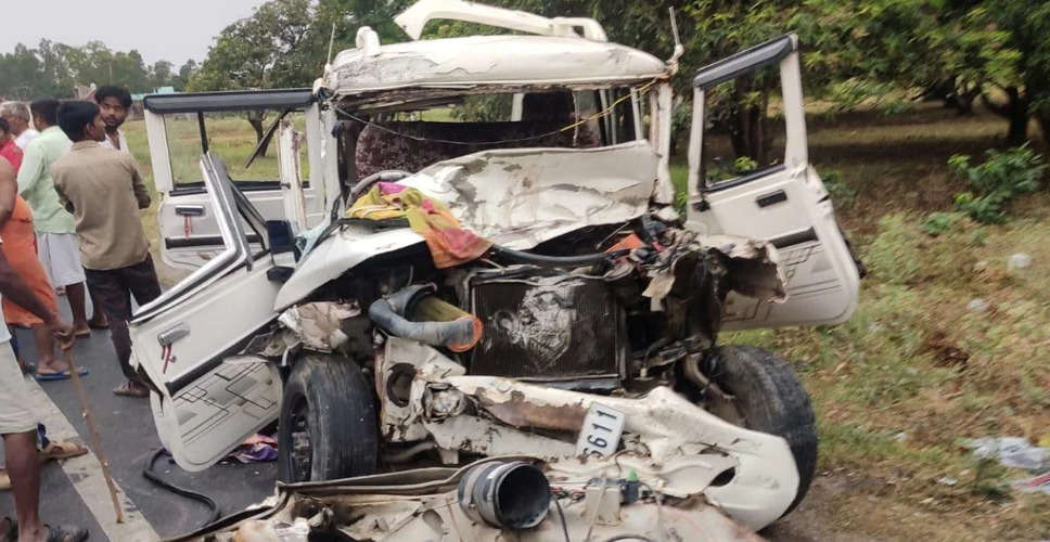 Rajasthan Accident News: नागौर में भीषण सड़क हादसा, बोलेरो कैंपर और ट्रेलर की भिड़ंत में 3 लोगों की दर्दनाक मौत