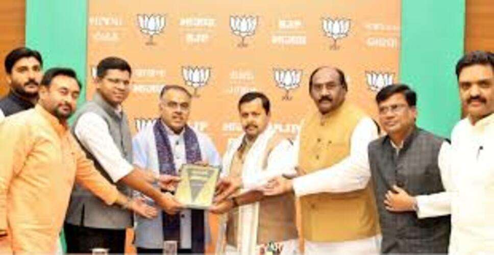 भाजपा राष्ट्रीय अध्यक्ष नितिन नवीन और मुख्यमंभाजपा राष्ट्रीय अध्यक्ष नितिन नवीन और मुख्यमंत्री भजनलाल शर्मा के टोंक दौरे की तैयारियां तेज, सुरक्षा और सभा स्थल का लिया गया जायजात्री भजनलाल शर्मा के टोंक दौरे की तैयारियां तेज, सुरक्षा और सभा स्थल का लिया गया जायजा