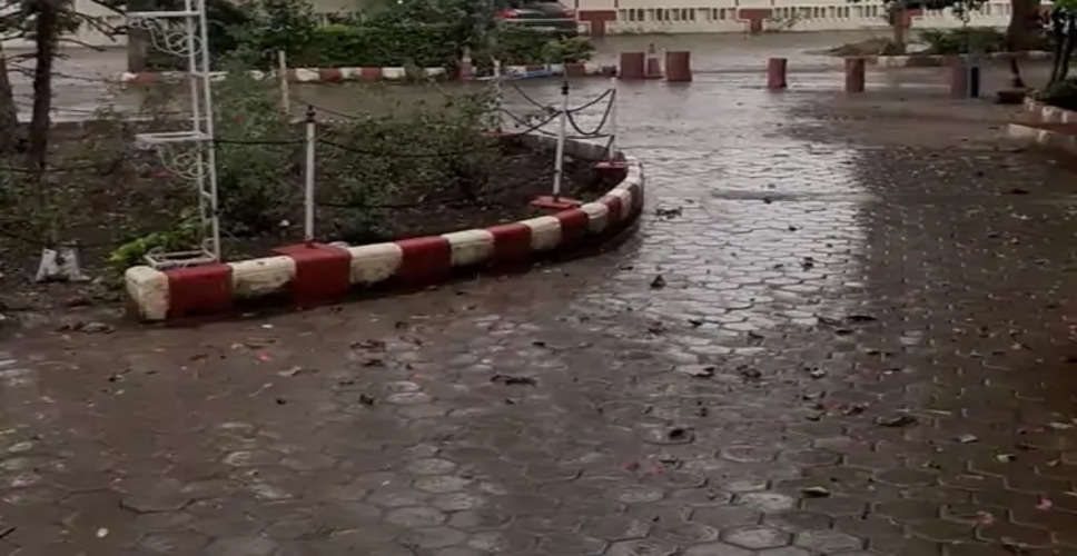 Chittorgarh Mansoon Update : जिले में रुक-रुक कर बारिश का दौर जारी, 4.44 परसेंट ज्यादा बारिश, बांध भरे