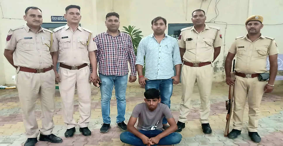 Hanumangarh चित्तौड़गढ़ से जिले अफीम सप्लाई करने आया युवक पुलिस के हत्थे चढ़ा, भेजा जेल 
